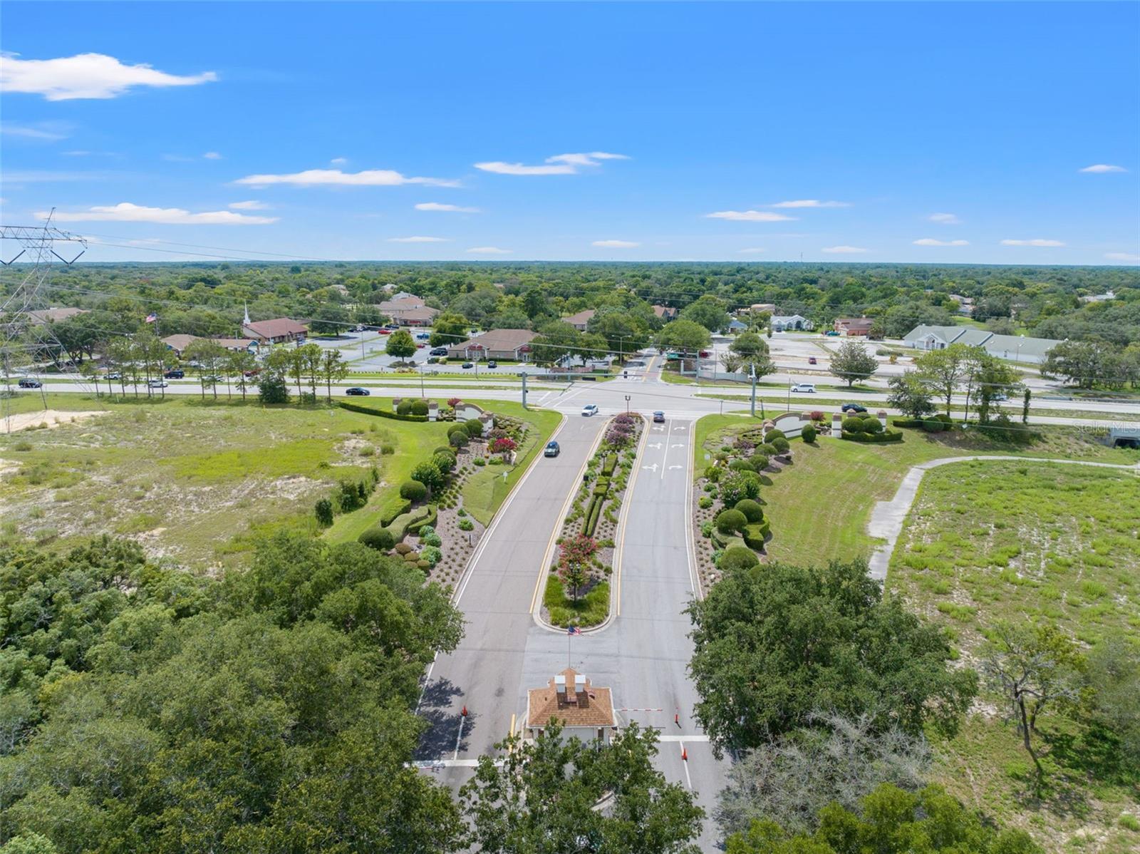 Image 10 of 12 For 449 Candlestone Ct