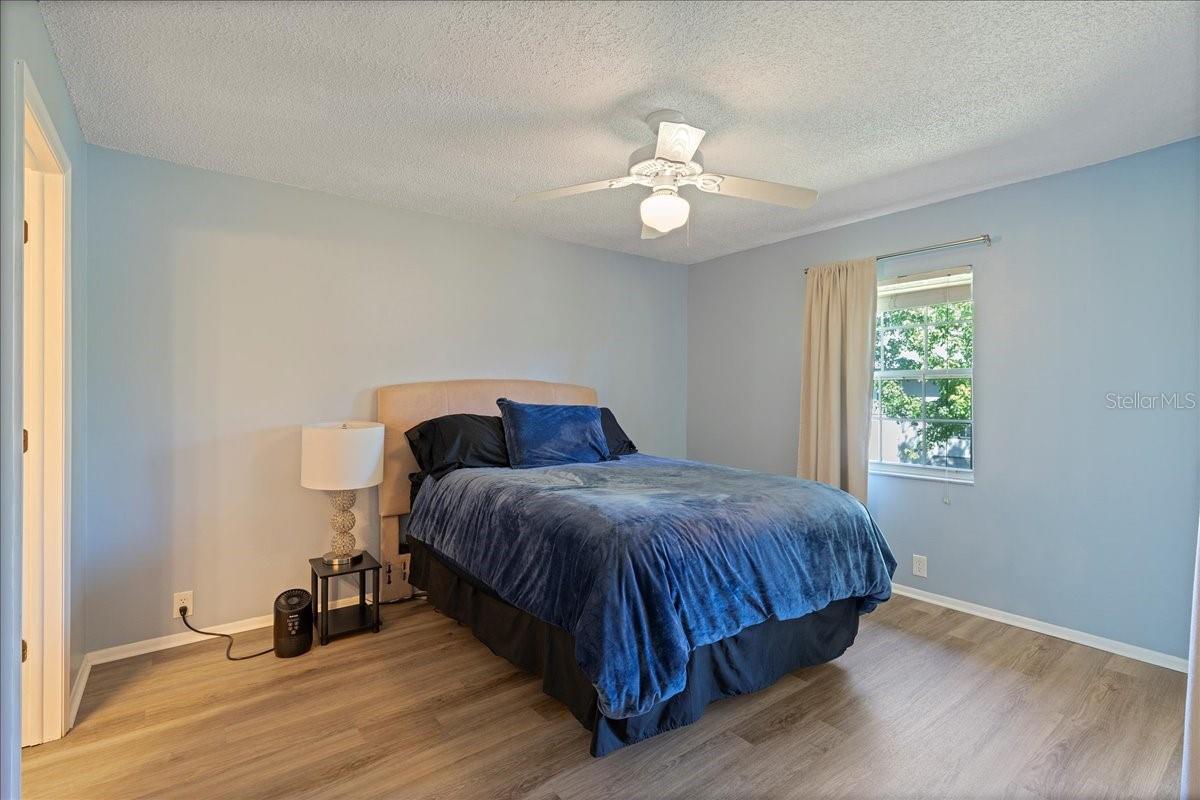 Image 20 of 65 For 5265 Bay Drive 622