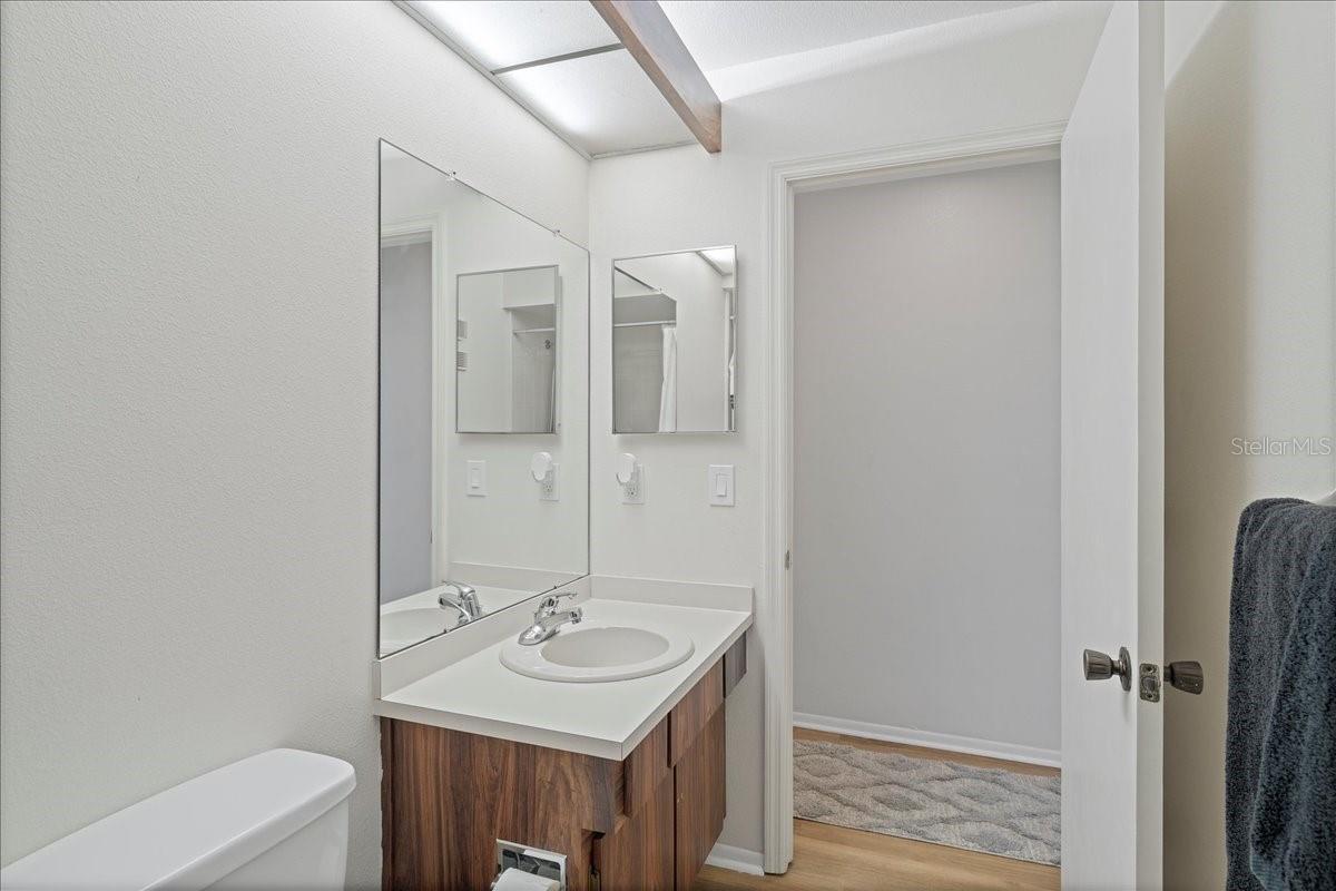 Image 32 of 65 For 5265 Bay Drive 622