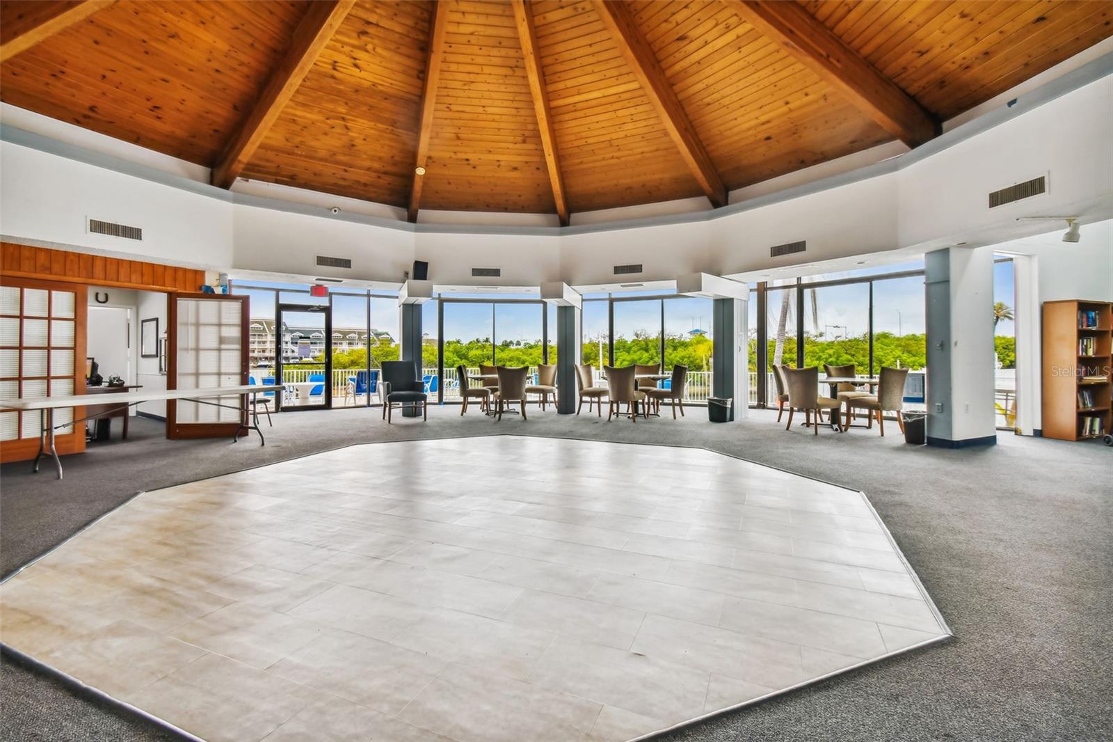 Image 71 of 90 For 11320 Harbor Way 1720