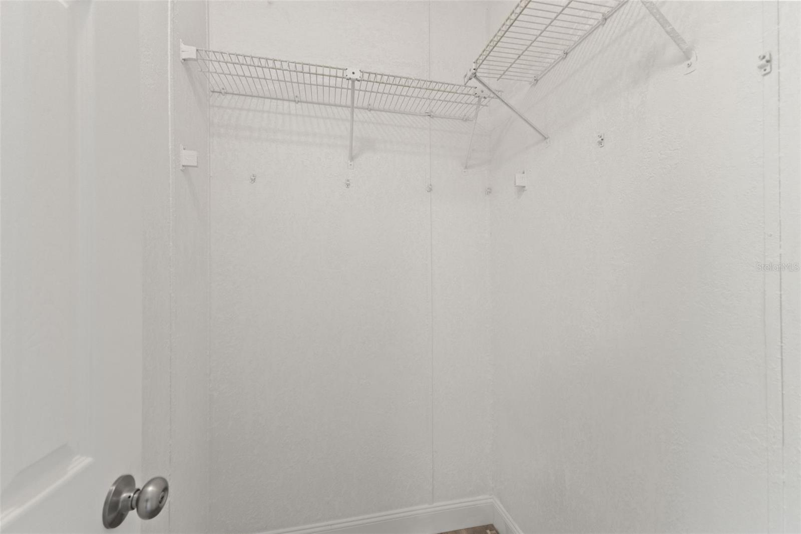 Image 29 of 47 For 6718 Pershing Drive