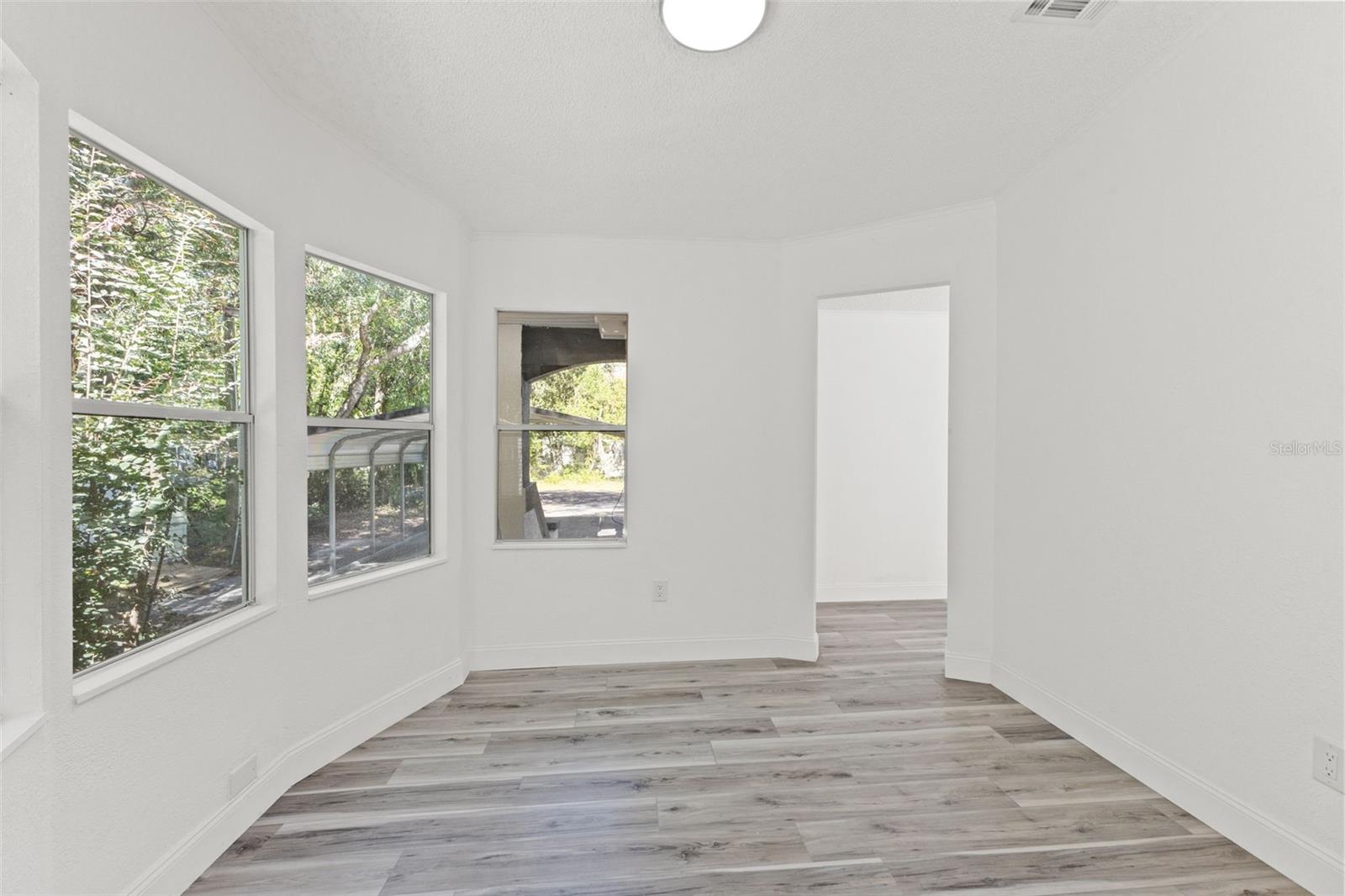 Image 6 of 47 For 6718 Pershing Drive