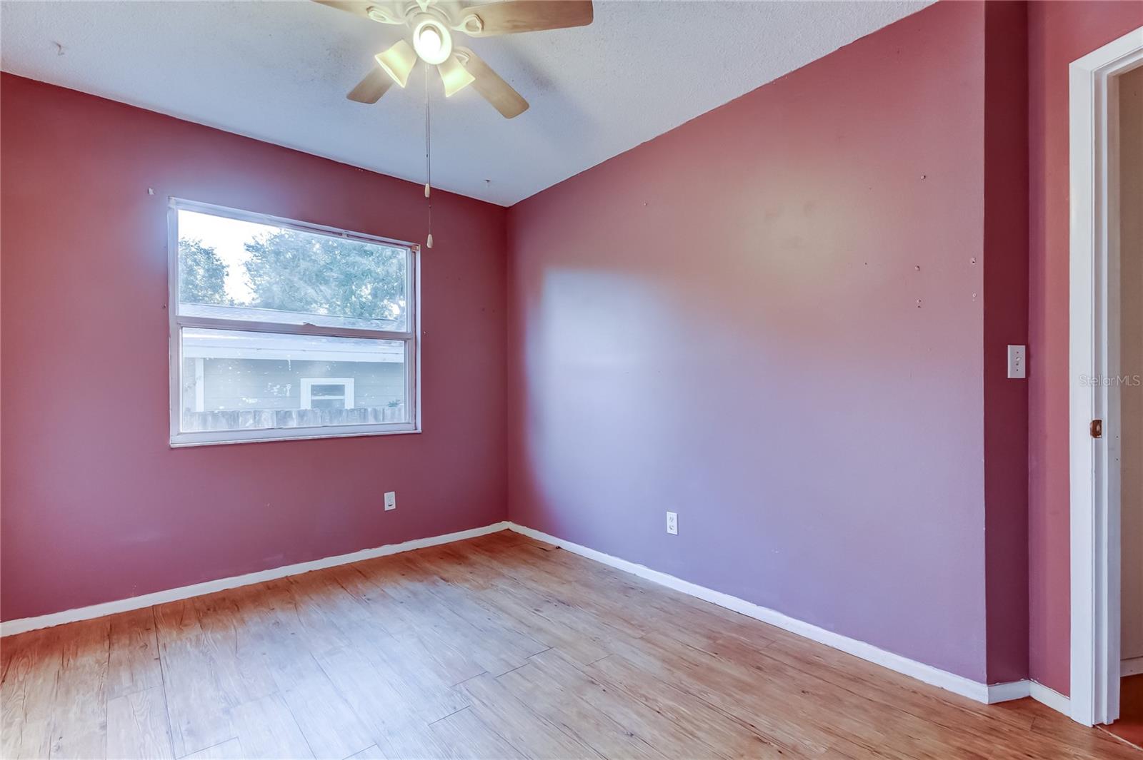 Image 18 of 34 For 2908 Williamsburg Street