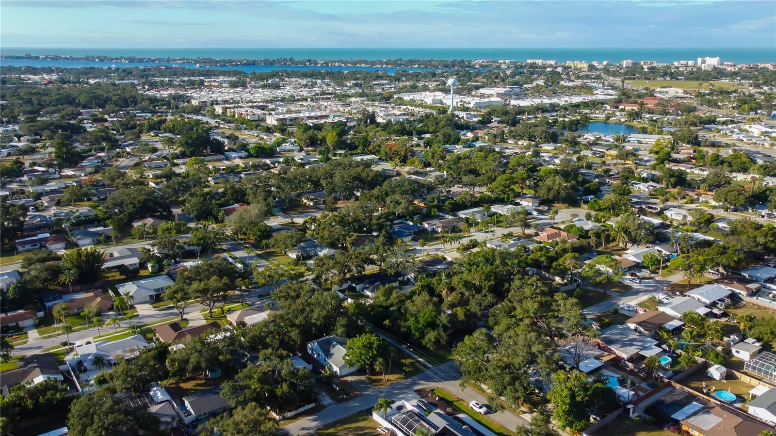 Image 31 of 34 For 2908 Williamsburg Street