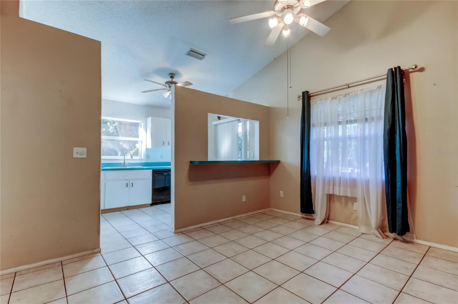 Image 9 of 34 For 2908 Williamsburg Street