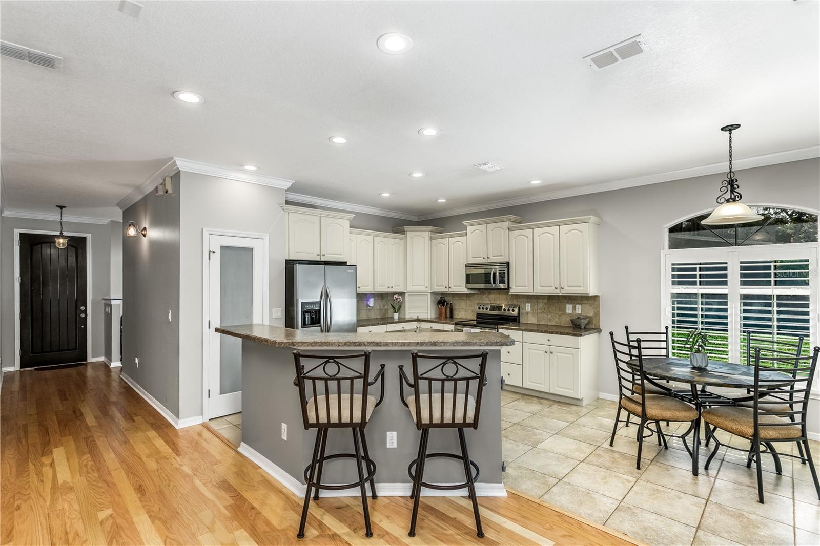 Image 4 of 35 For 22454 Weeks Boulevard