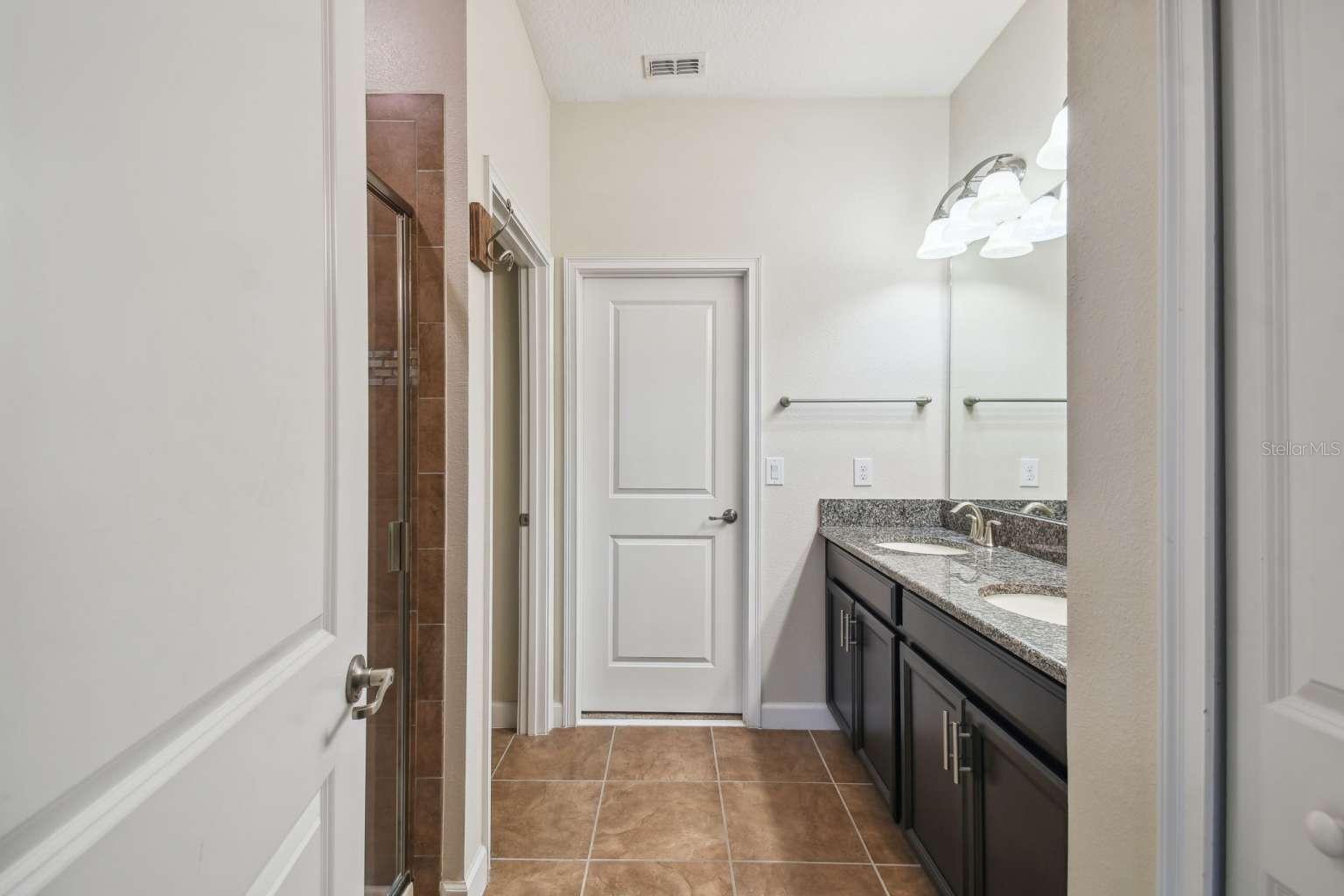 Image 16 of 40 For 4631 Egg Harbor Drive