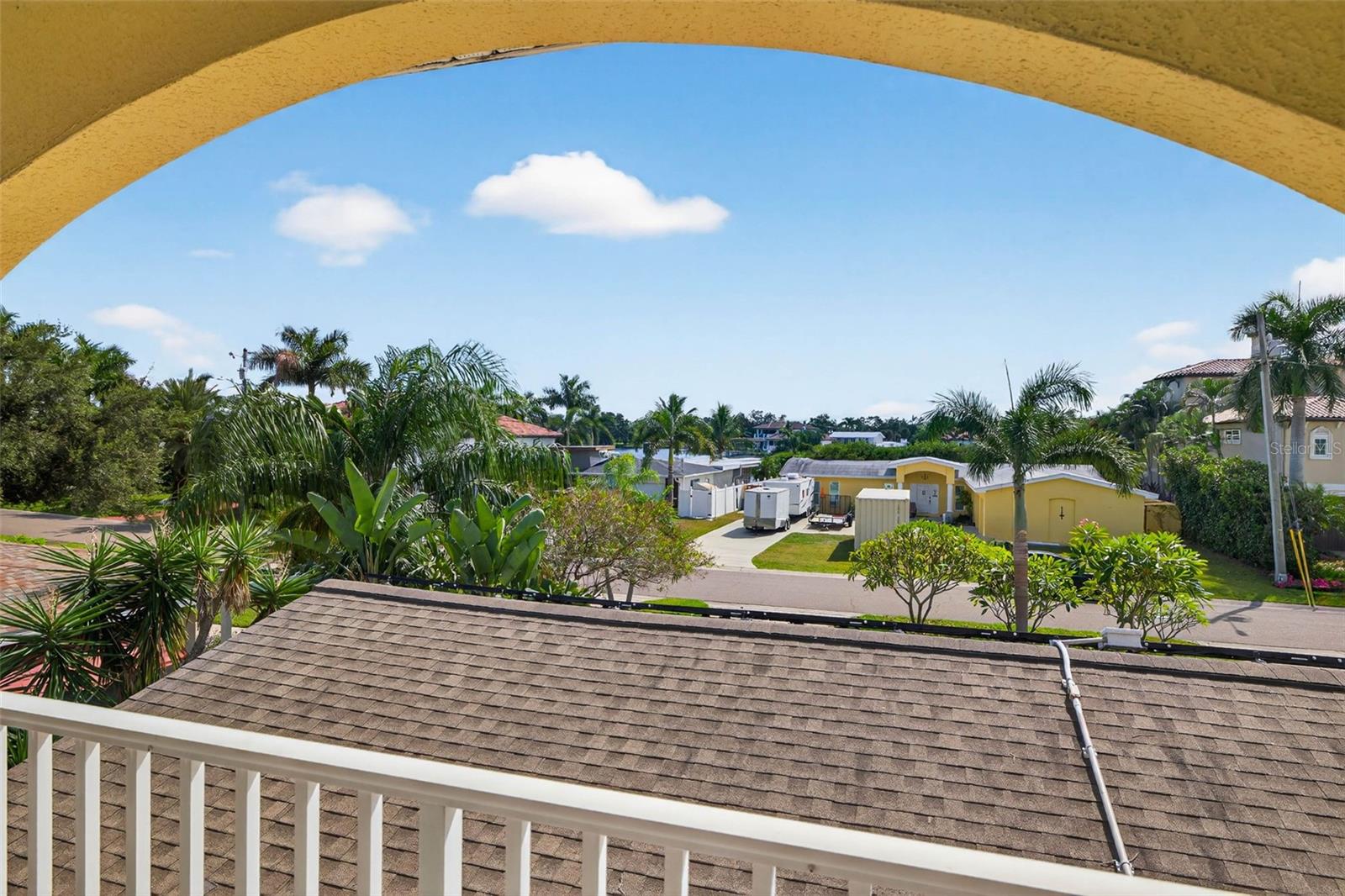 Listing photo id 11 for 783 Placido Way Ne