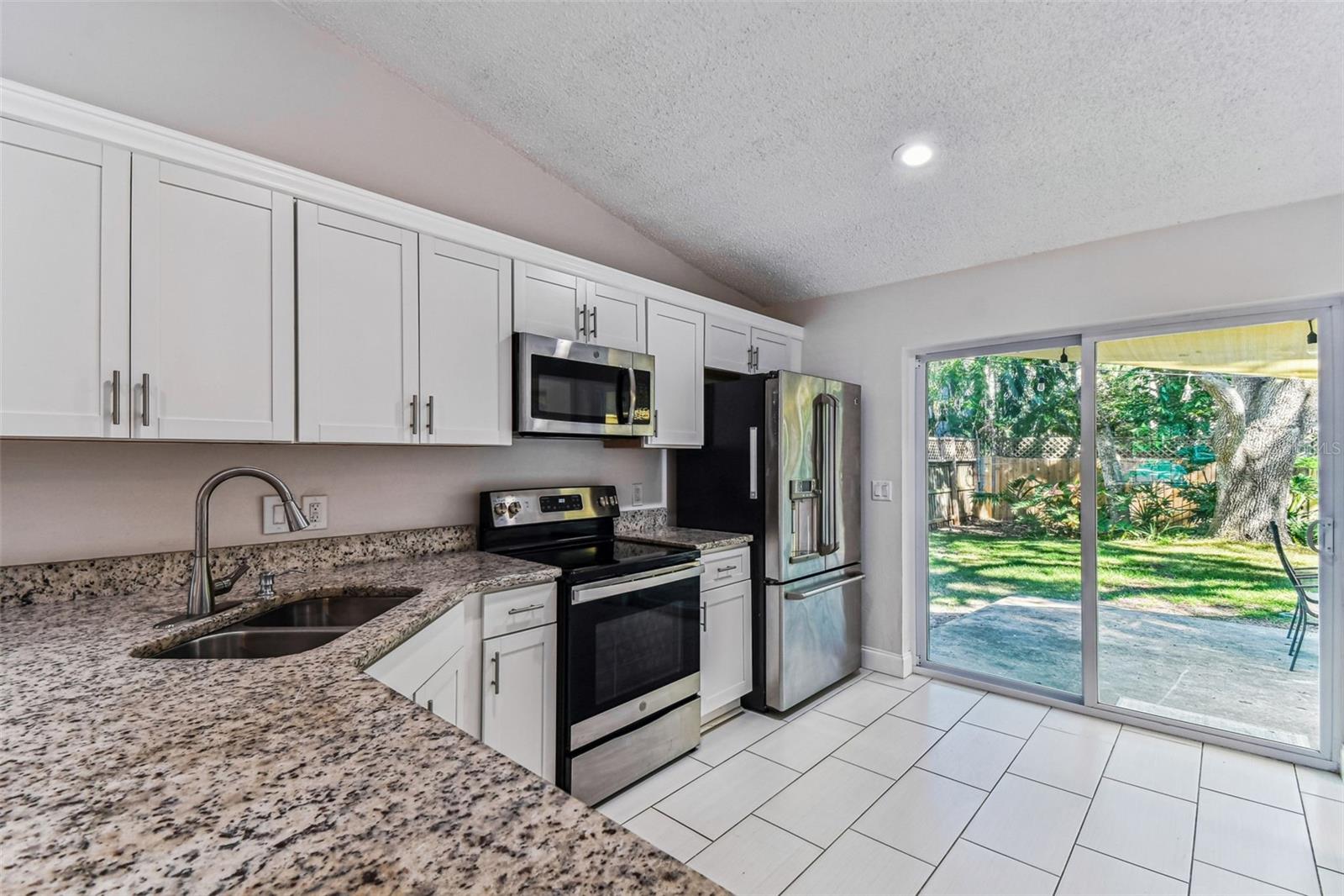 Image 12 of 26 For 6114 Elkins Avenue