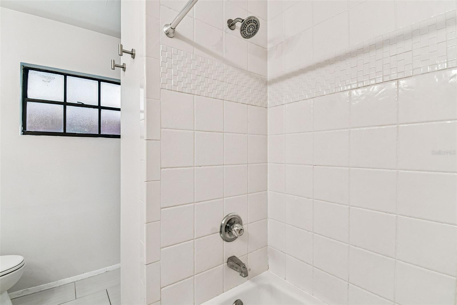 Image 20 of 26 For 6114 Elkins Avenue