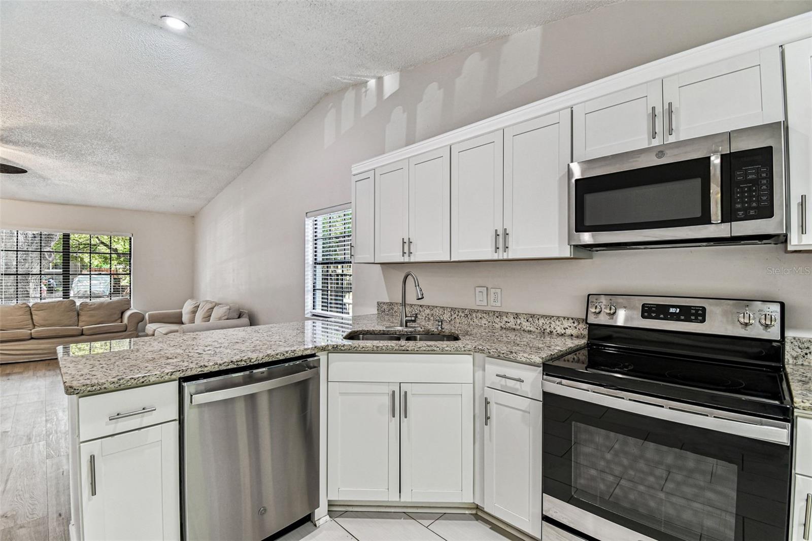 Image 3 of 26 For 6114 Elkins Avenue