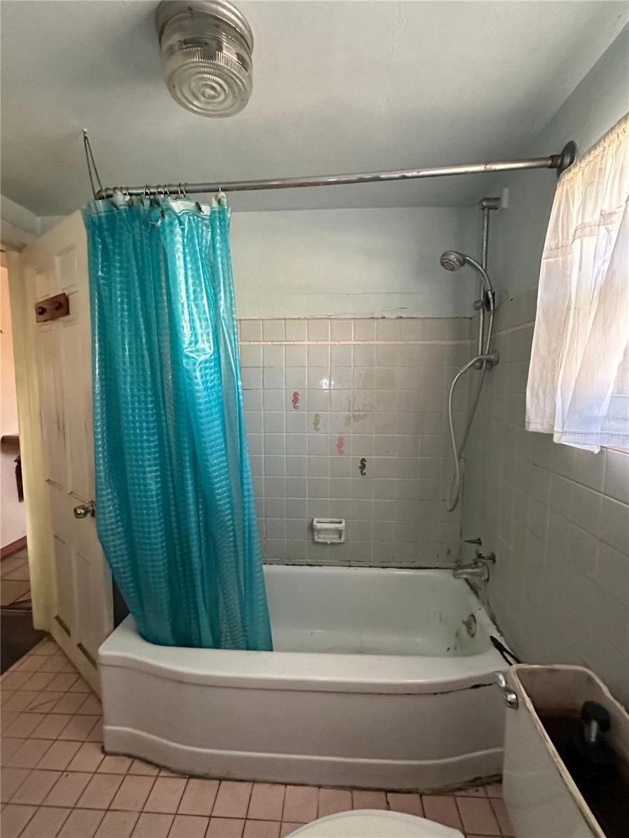 Image 12 of 22 For 3835 7th Street S