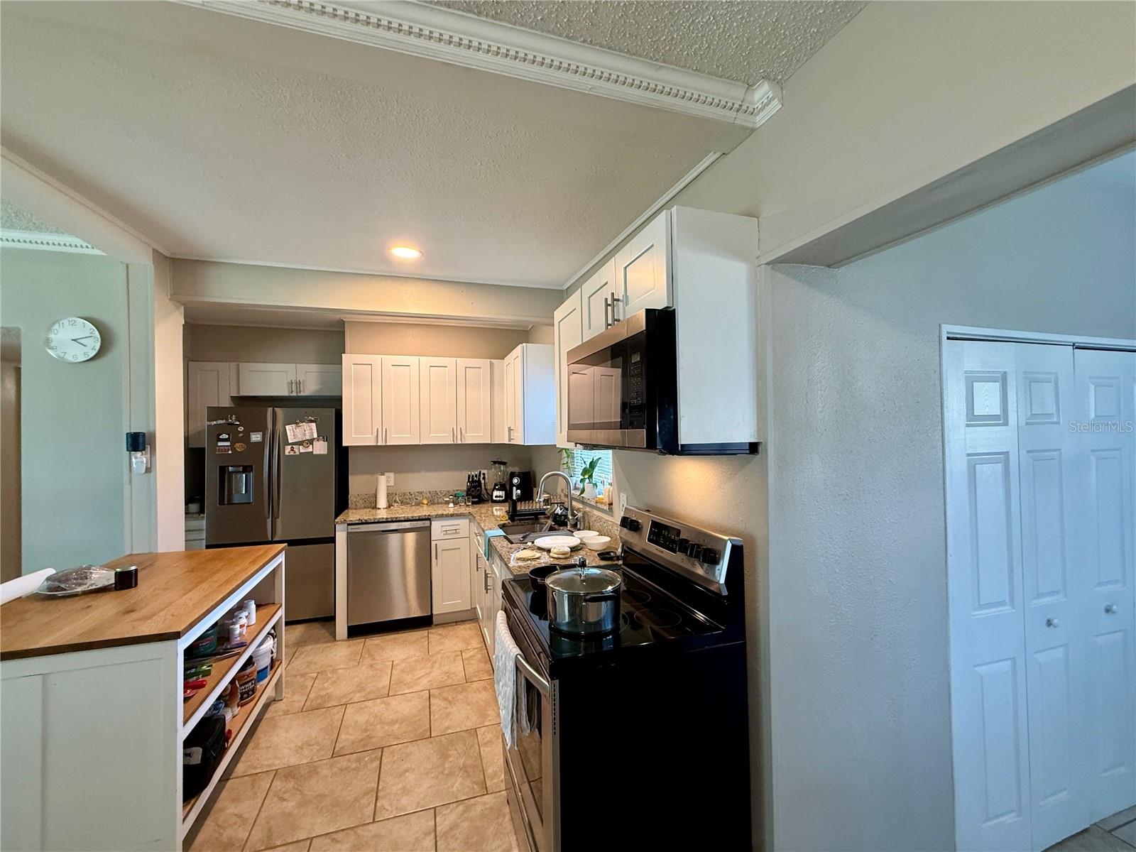 Image 9 of 33 For 1604 Crystal Court E