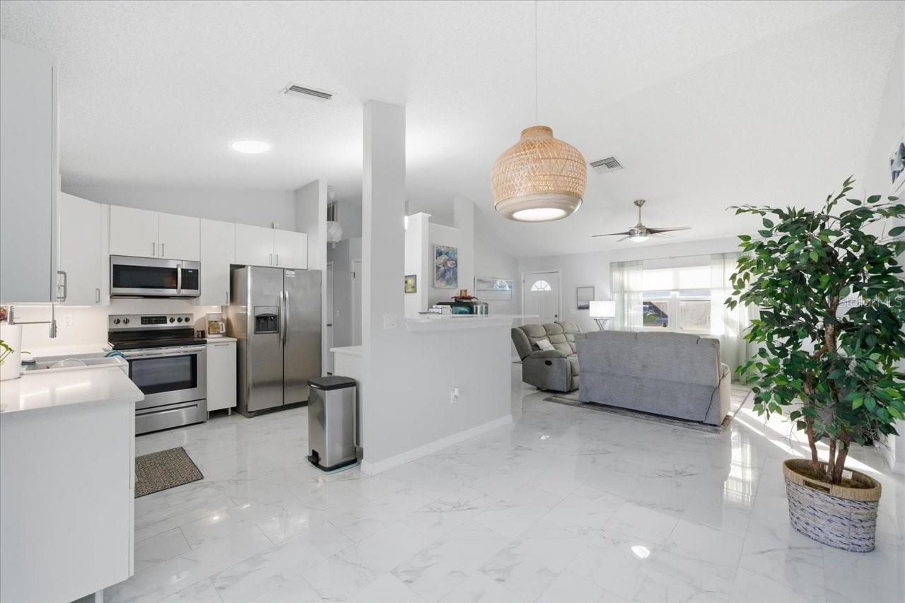 Image 19 of 42 For 7330 Ashmore Drive