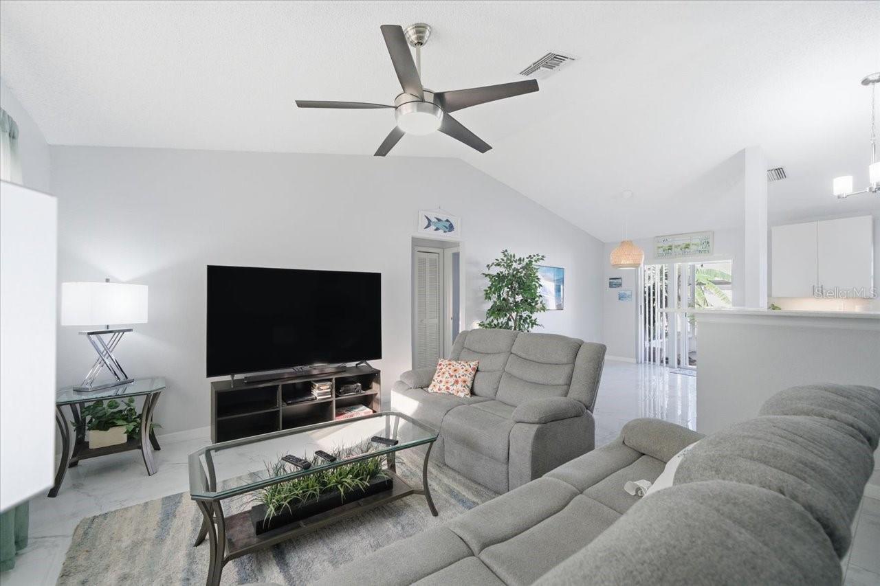 Image 2 of 42 For 7330 Ashmore Drive