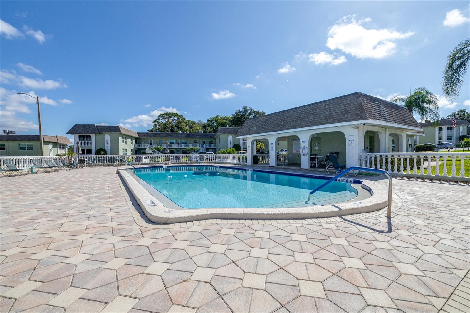 Image 22 of 33 For 1250 Pinellas Avenue 711