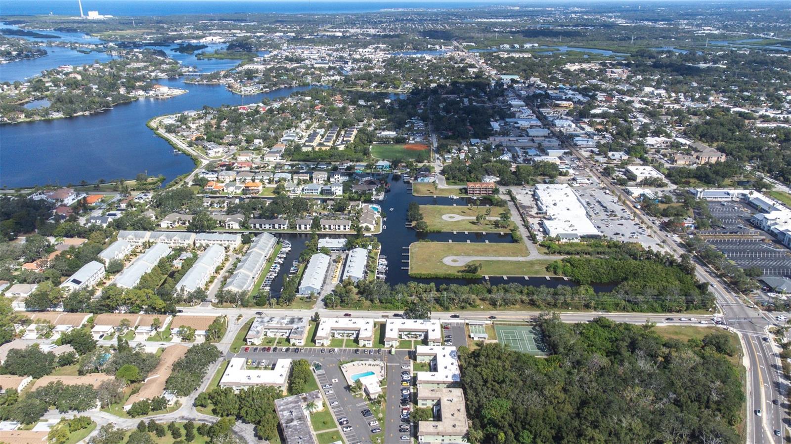 Image 32 of 33 For 1250 Pinellas Avenue 711
