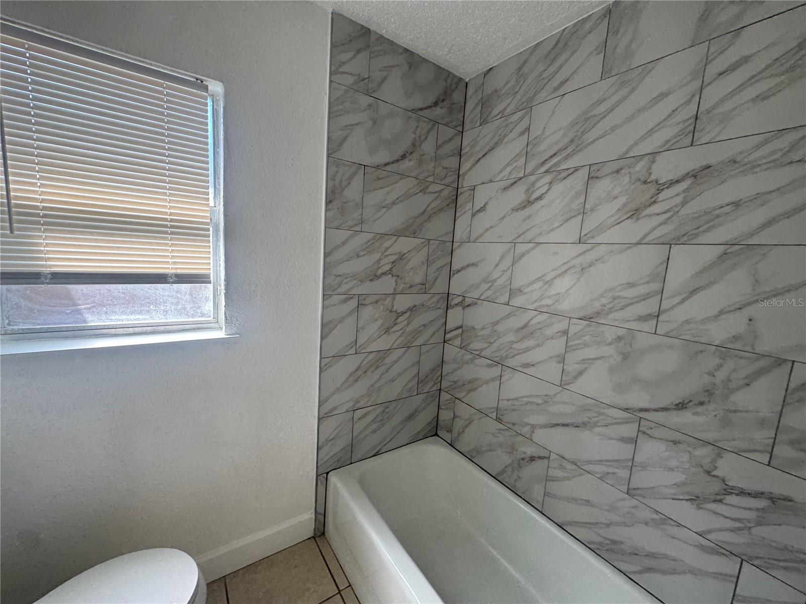 Image 11 of 13 For 6619 West Shore Boulevard B