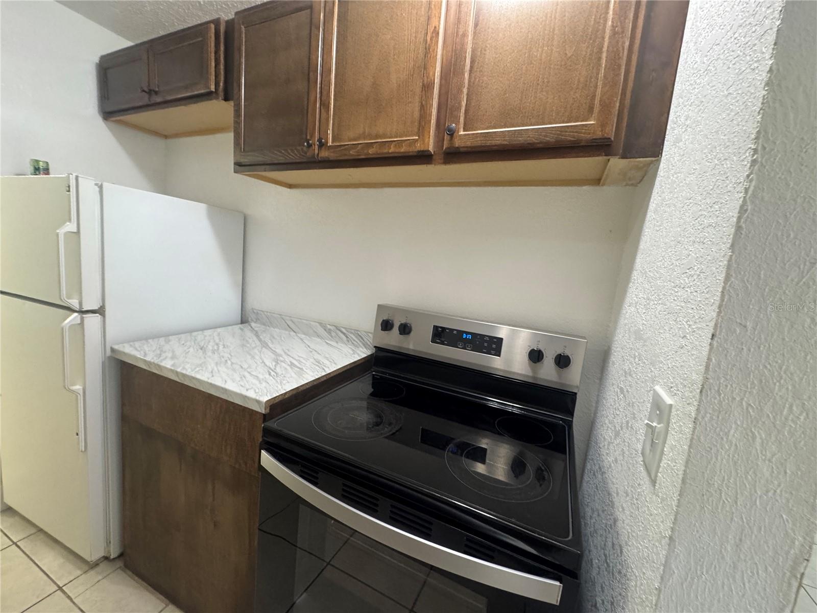 Image 2 of 13 For 6619 West Shore Boulevard B