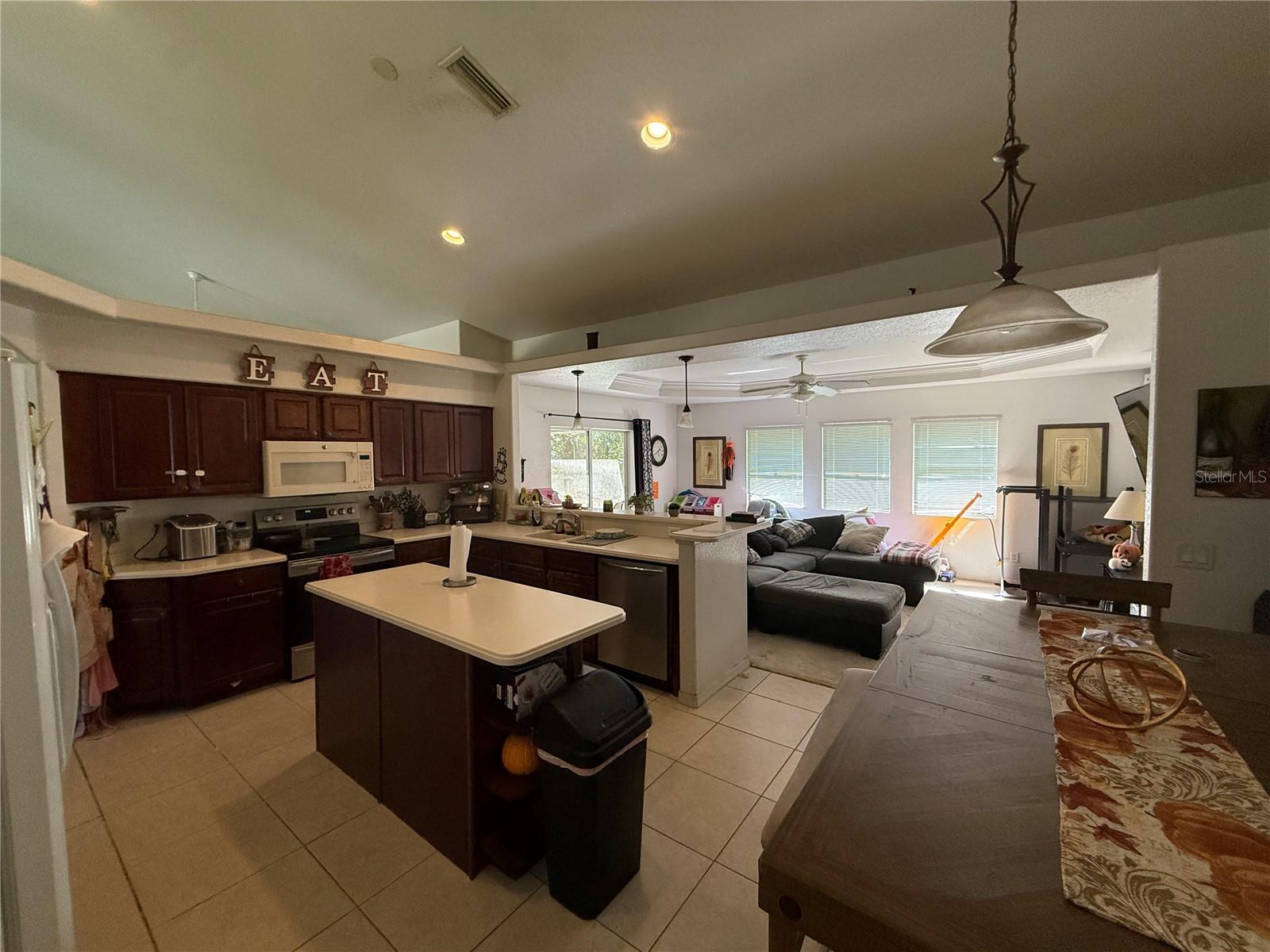 Image 10 of 31 For 4619 Italy Avenue