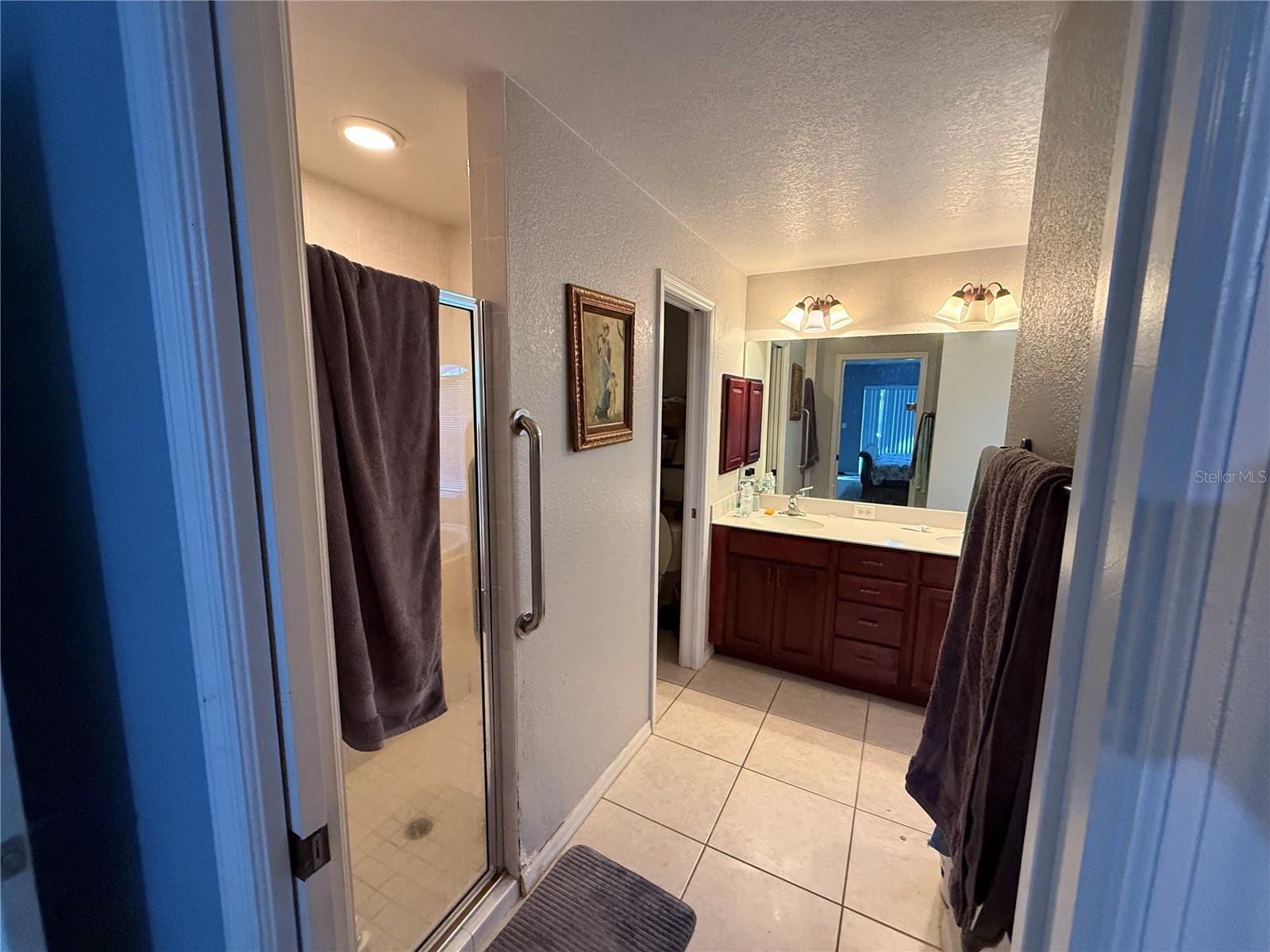 Image 23 of 31 For 4619 Italy Avenue