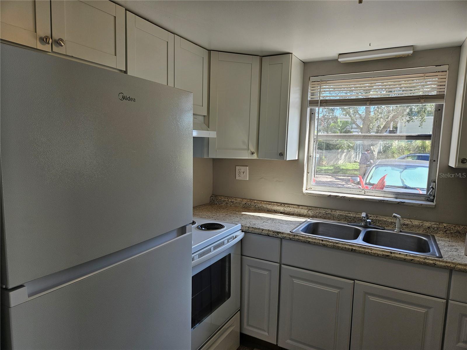 Image 4 of 18 For 5601 31st Avenue S 1