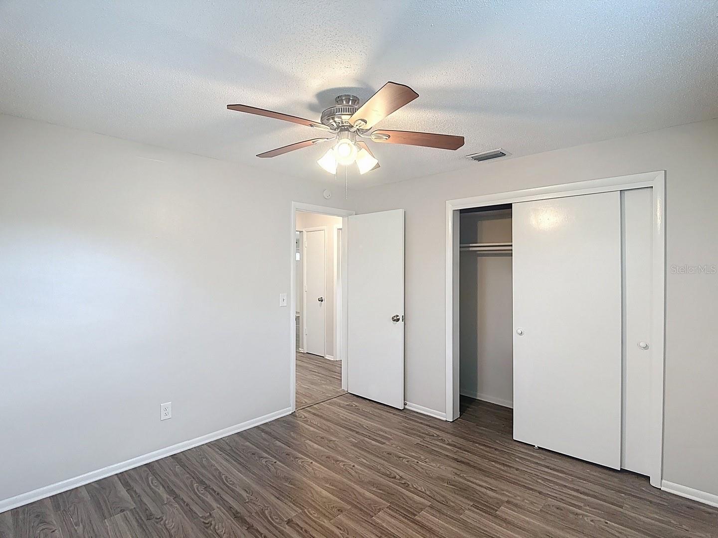 Image 11 of 40 For 11320 Currie Lane