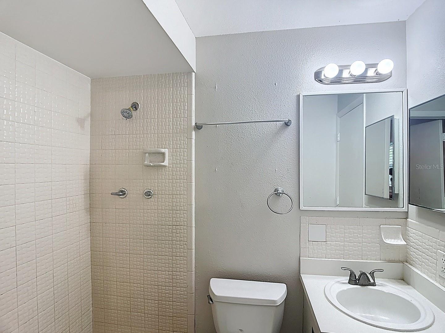 Image 25 of 40 For 11320 Currie Lane