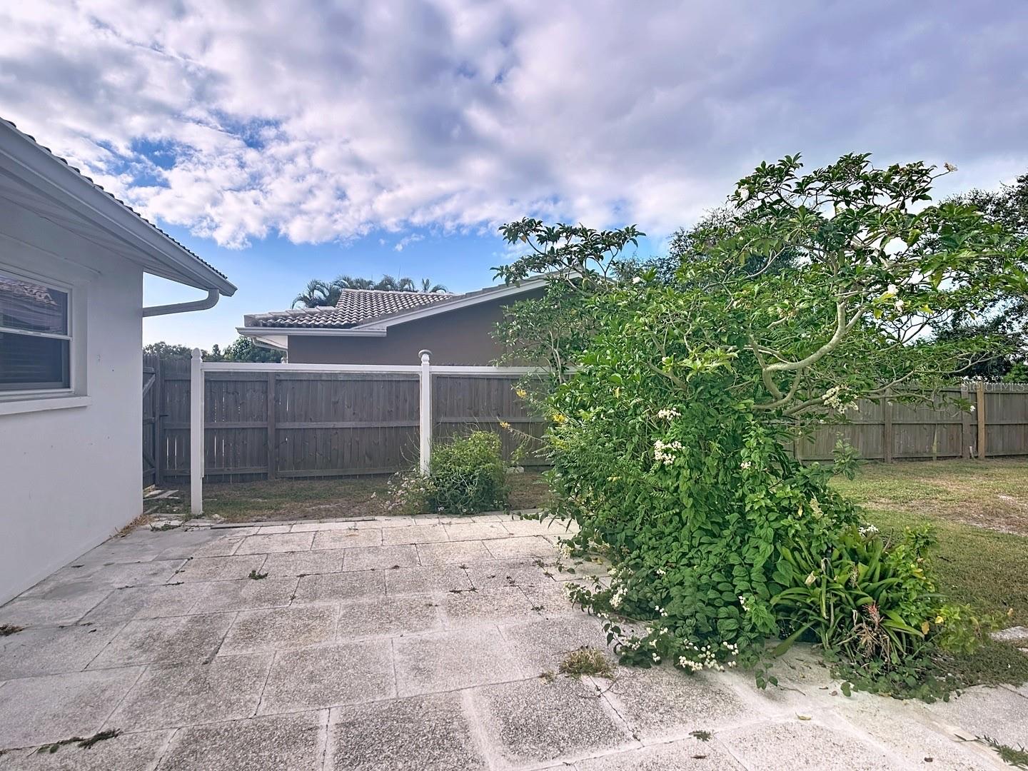 Image 35 of 40 For 11320 Currie Lane