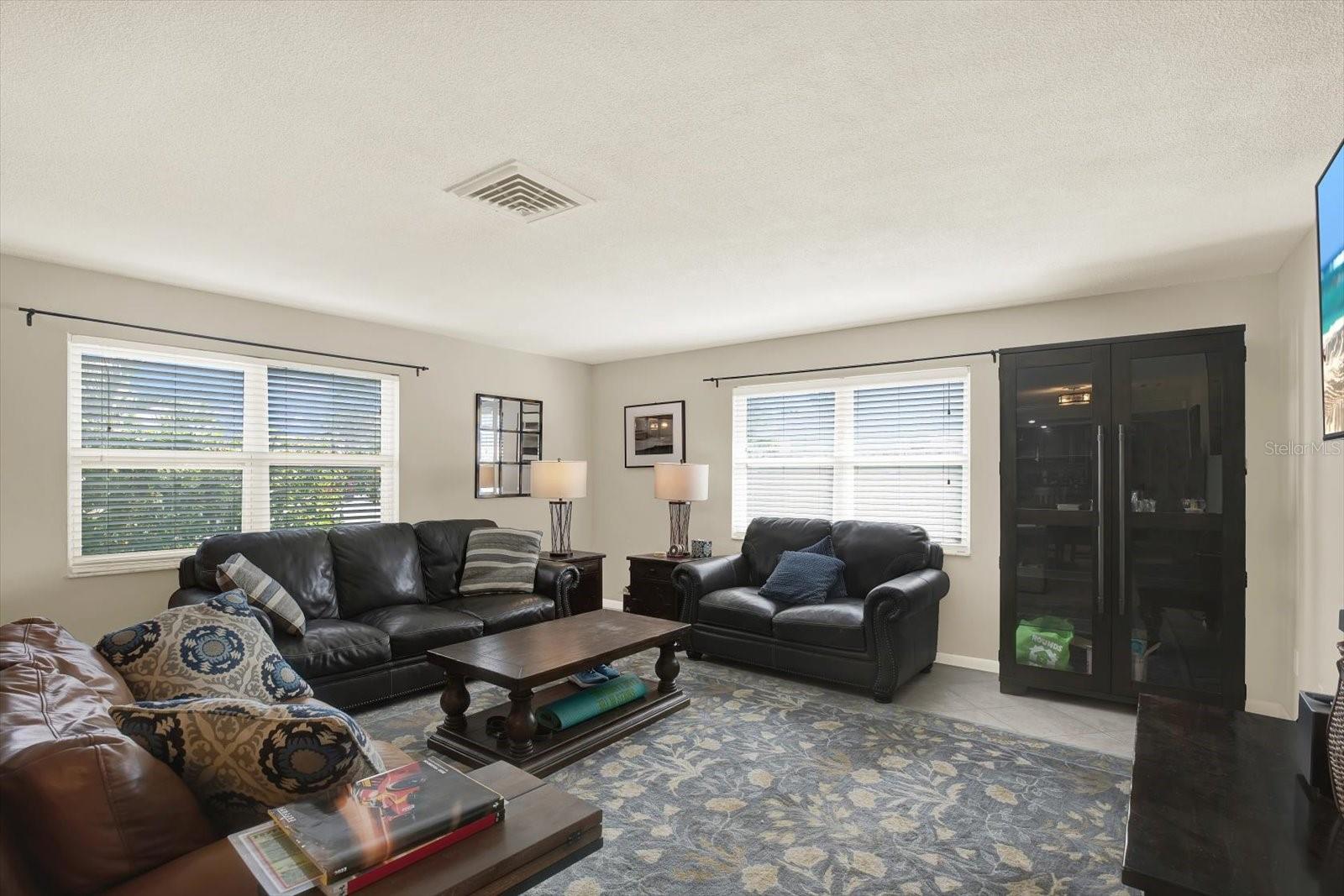 Image 2 of 31 For 11551 119th Terrace
