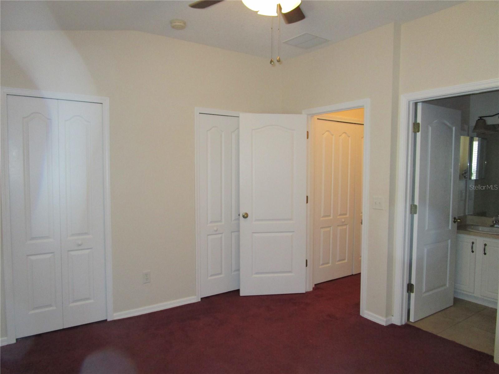 Image 11 of 13 For 15843 Fishhawk View Drive