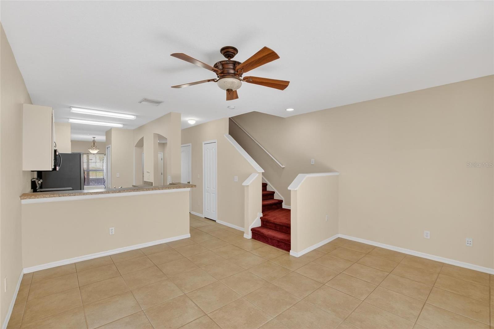 Image 23 of 41 For 15843 Fishhawk View Drive