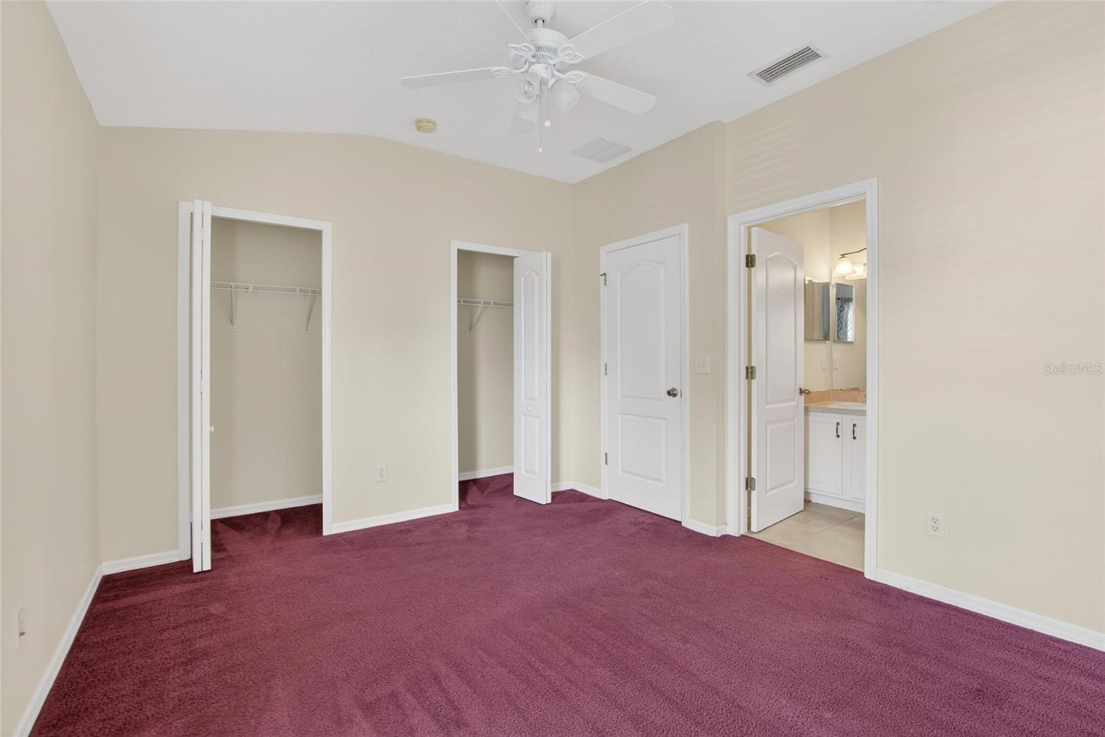 Image 32 of 41 For 15843 Fishhawk View Drive