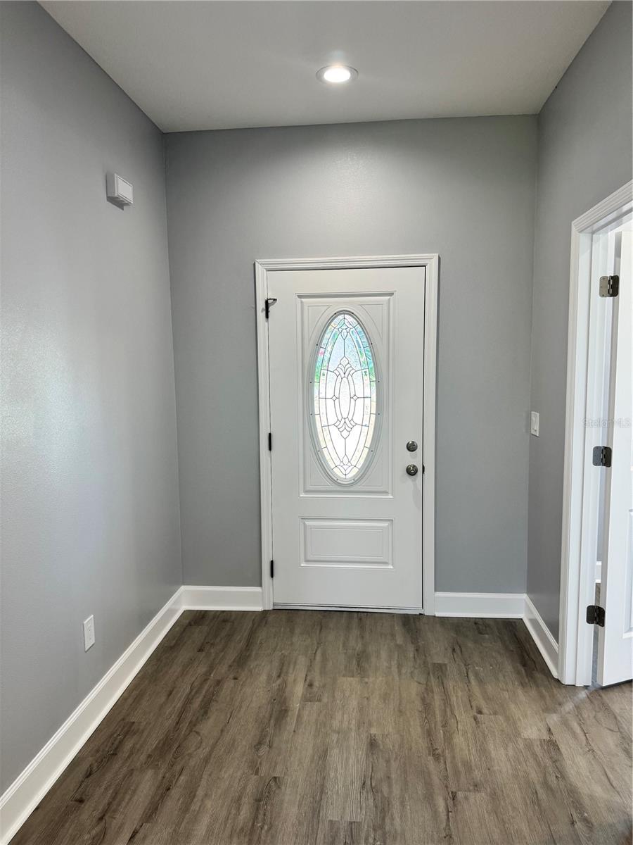 Image 14 of 71 For 13733 10th Street