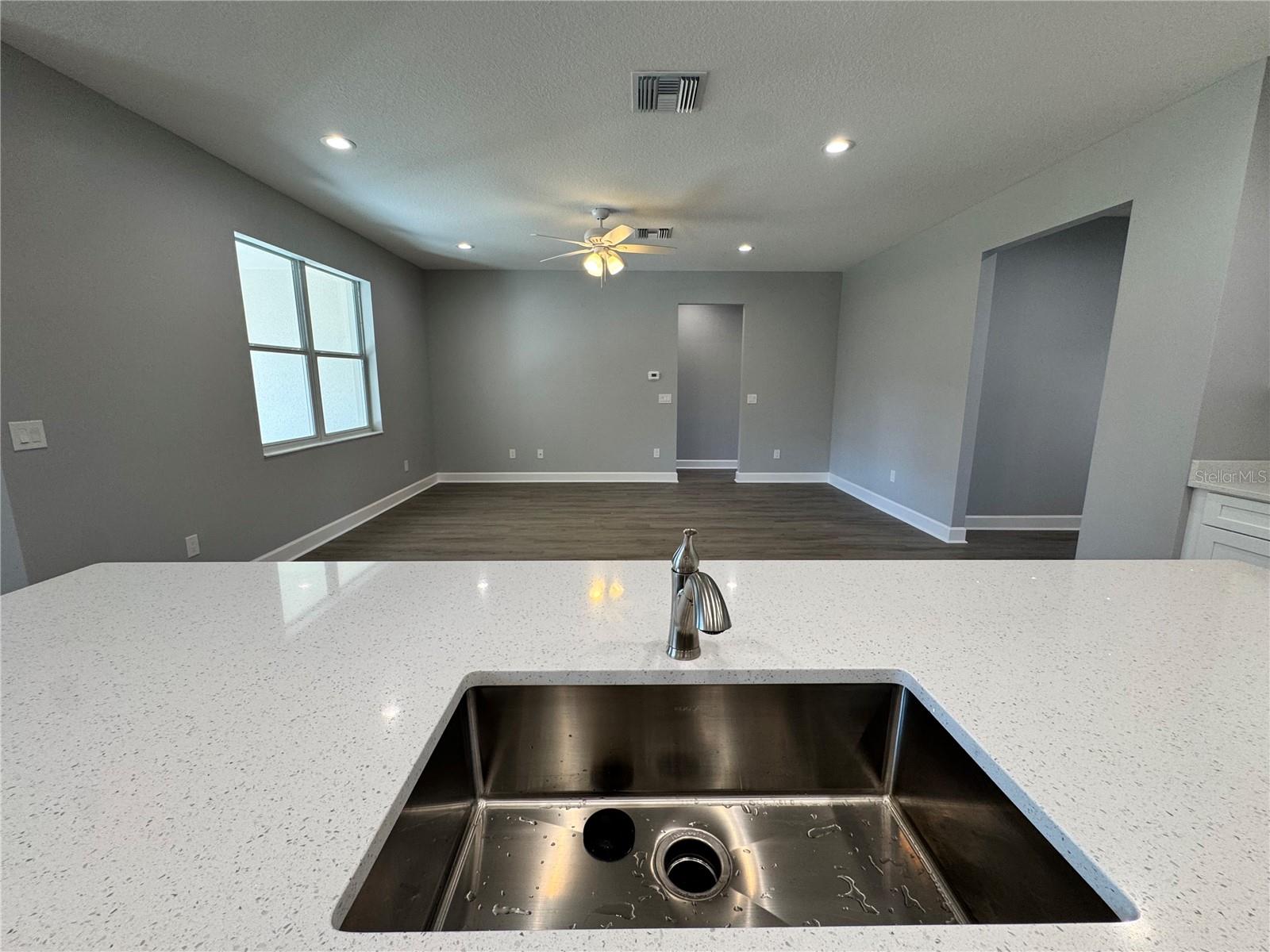 Image 28 of 71 For 13733 10th Street