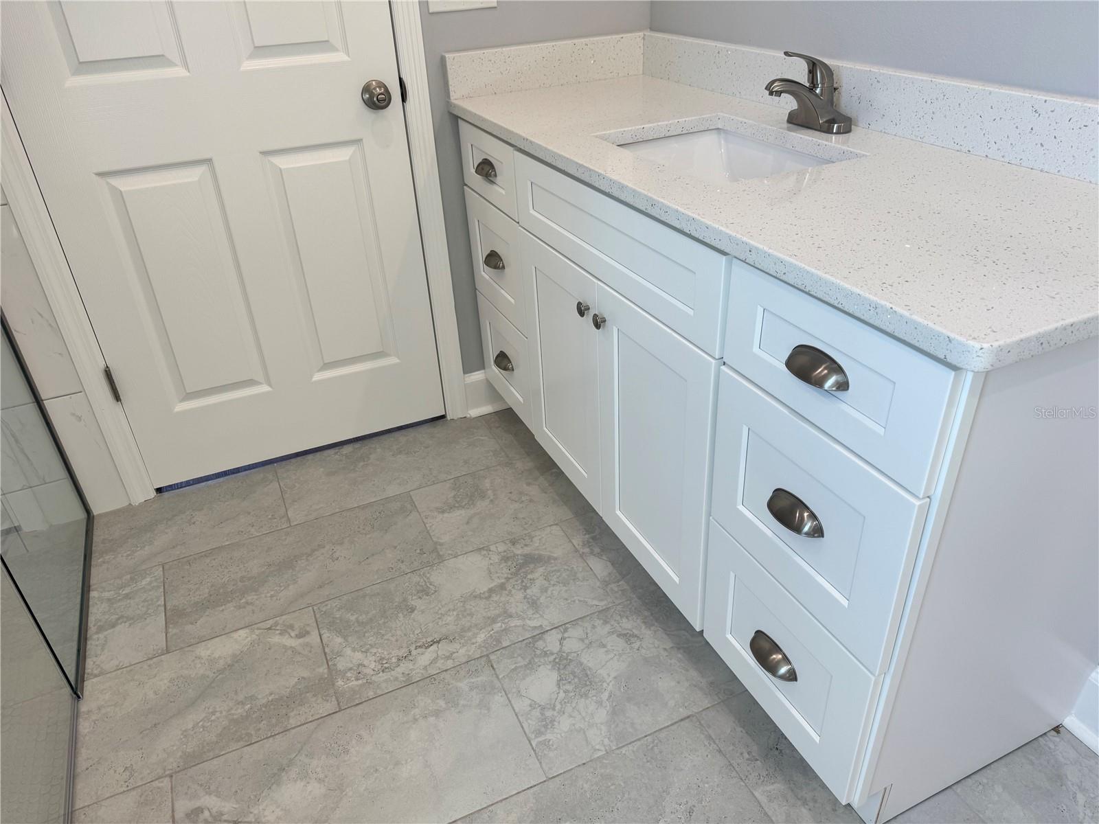 Image 37 of 71 For 13733 10th Street