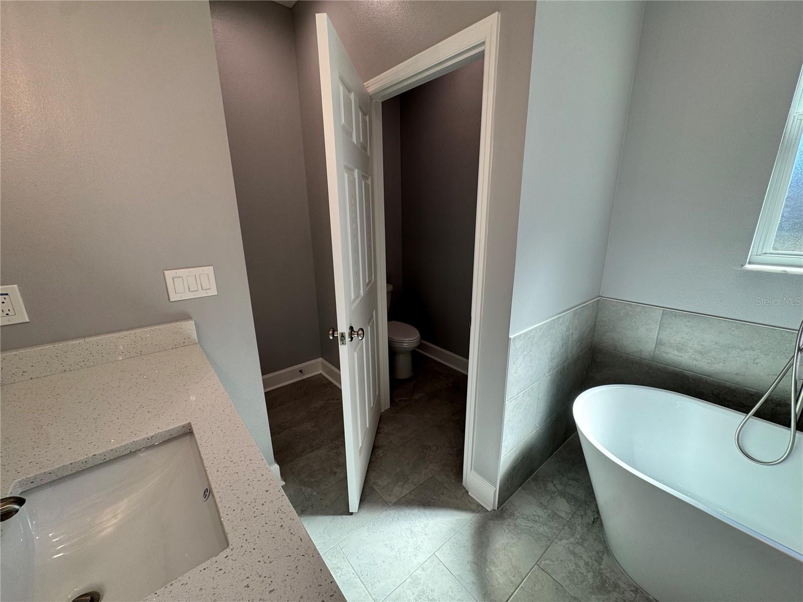 Image 38 of 71 For 13733 10th Street