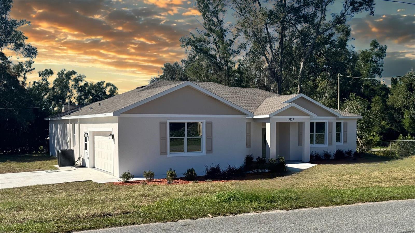 Image 9 of 71 For 13733 10th Street