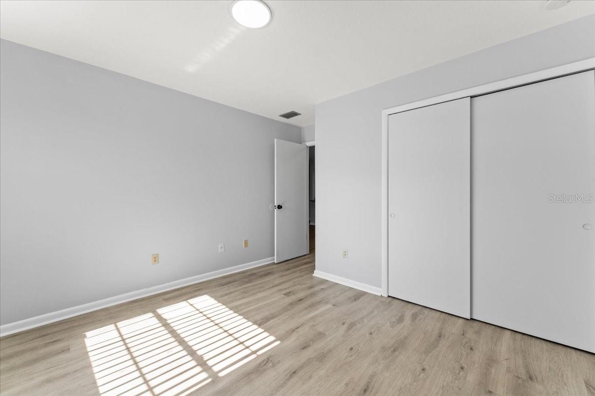 Listing photo id 13 for 9519 Fieldview Circle 9519