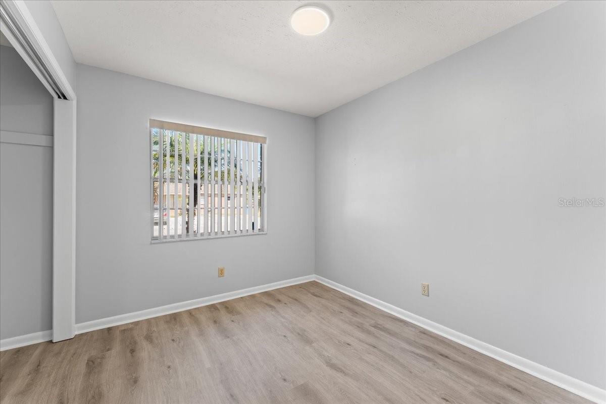 Listing photo id 17 for 9519 Fieldview Circle 9519