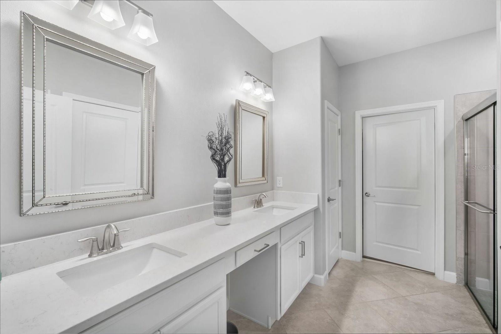 Image 23 of 39 For 31707 Magna Gulf Loop