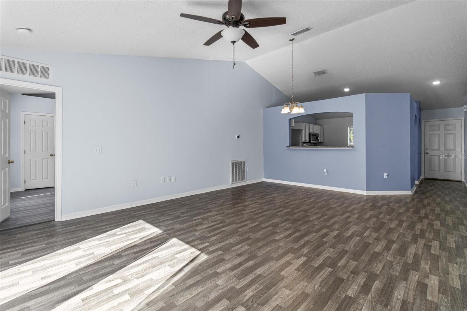 Image 22 of 47 For 7895 Sarazen Drive