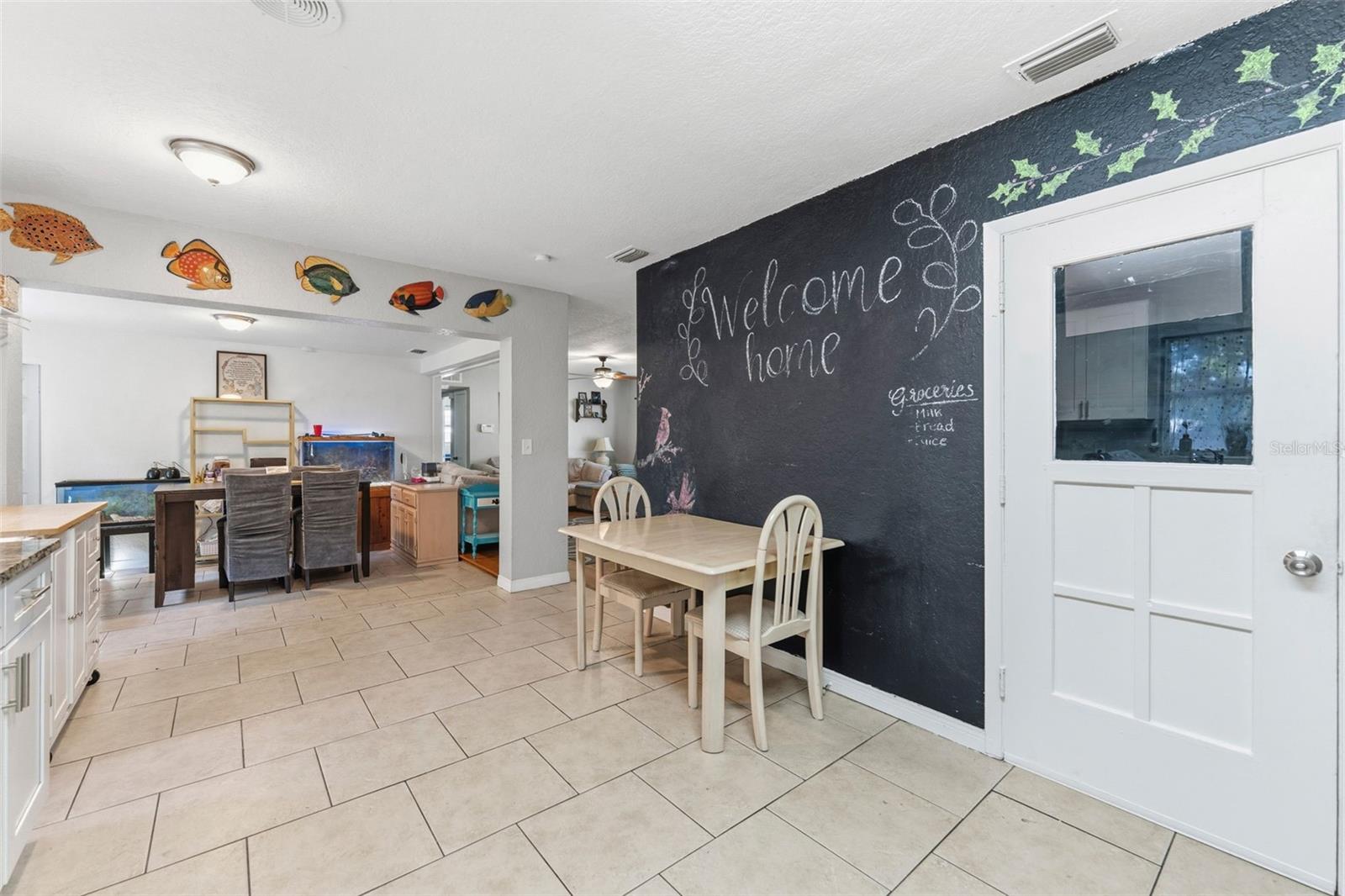 Image 9 of 29 For 1485 Overlea Street