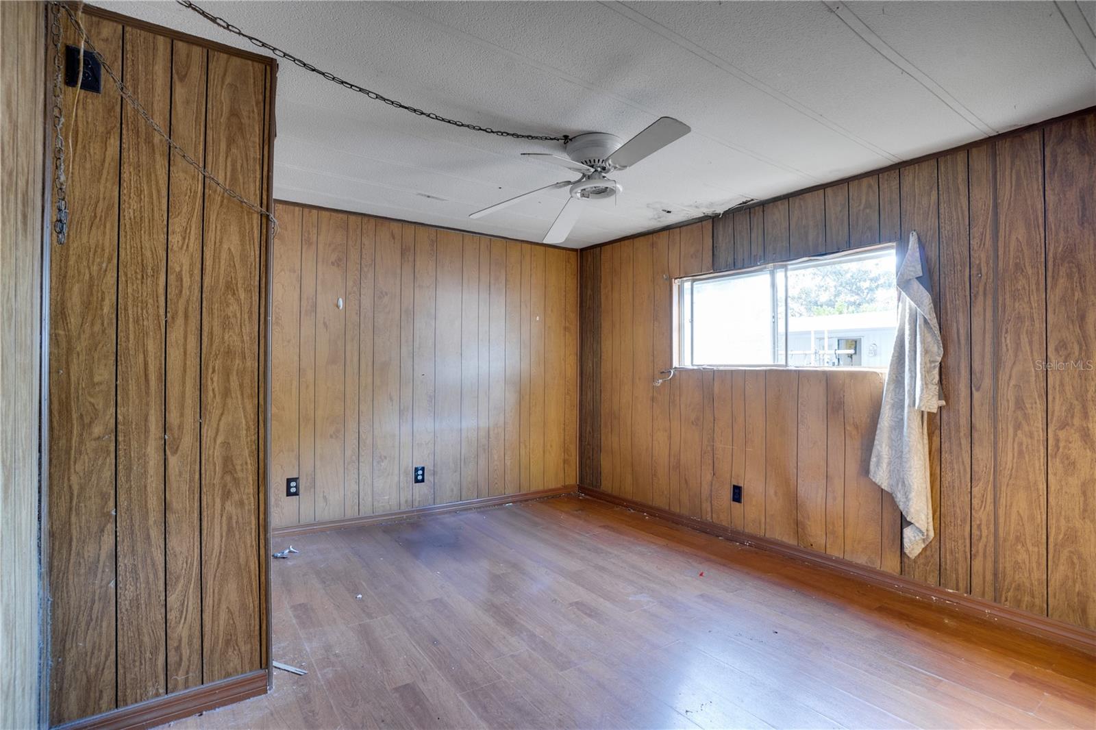 Image 15 of 29 For 5150 76th Street N