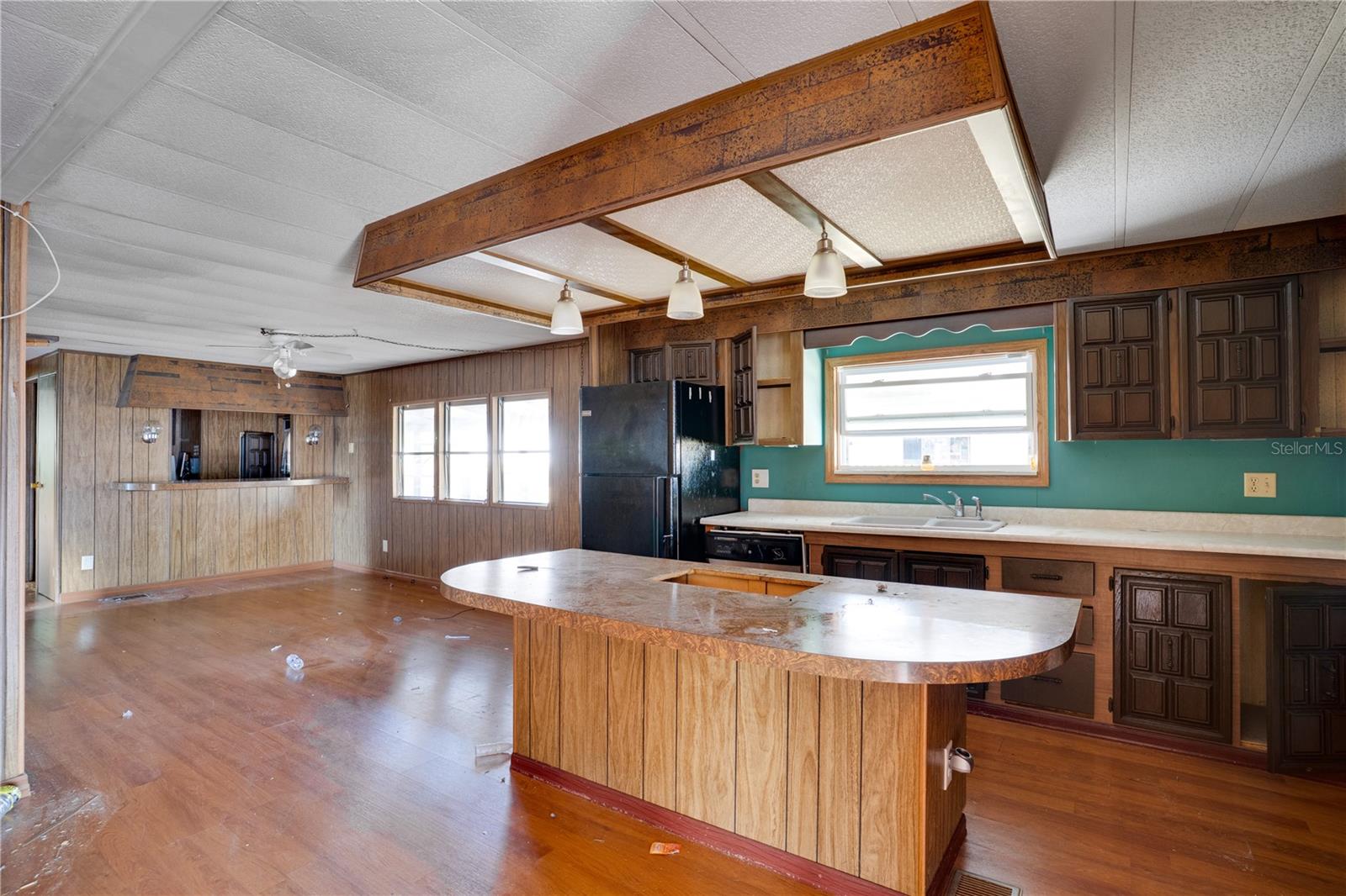 Image 8 of 29 For 5150 76th Street N