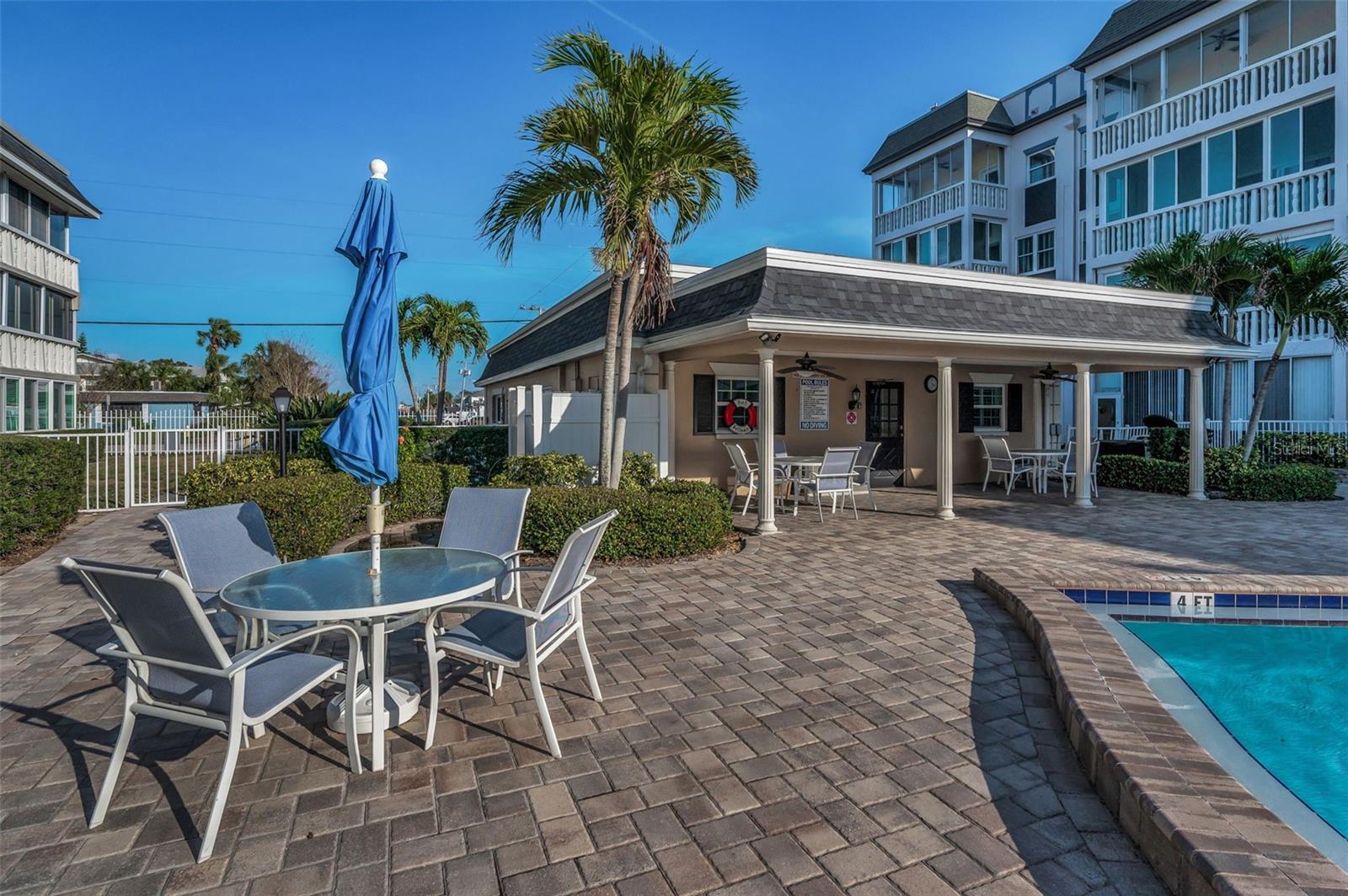 Image 17 of 25 For 131 Bluff View Drive 308