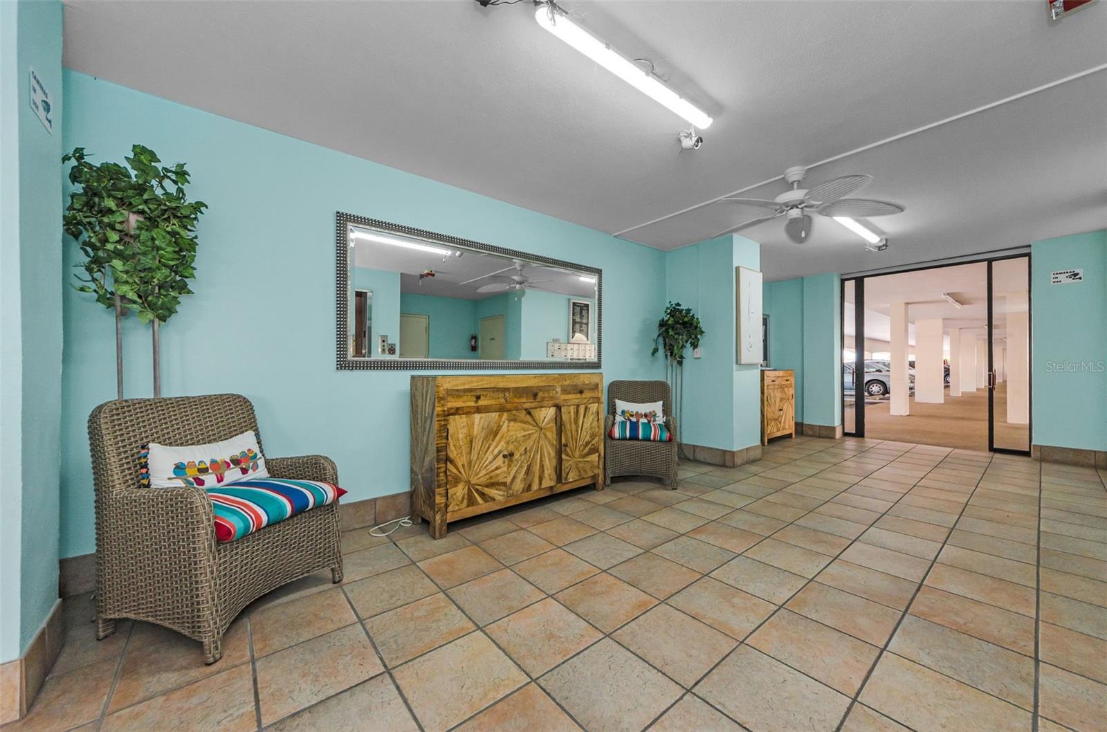 Image 21 of 25 For 131 Bluff View Drive 308