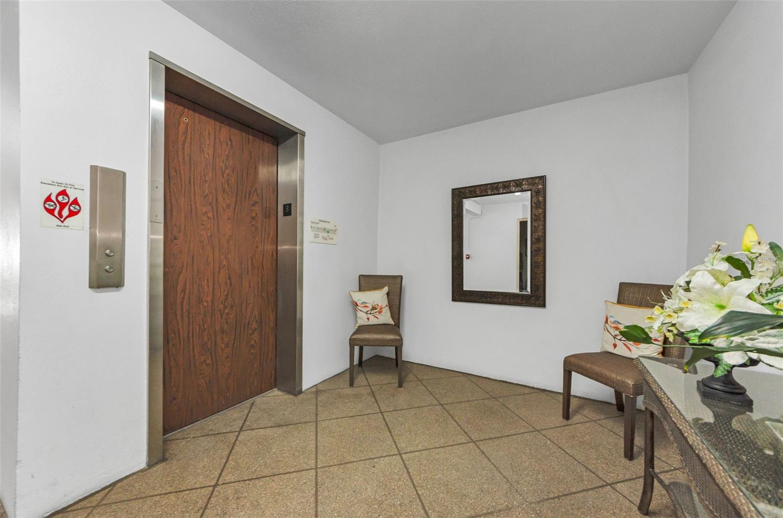 Image 22 of 25 For 131 Bluff View Drive 308