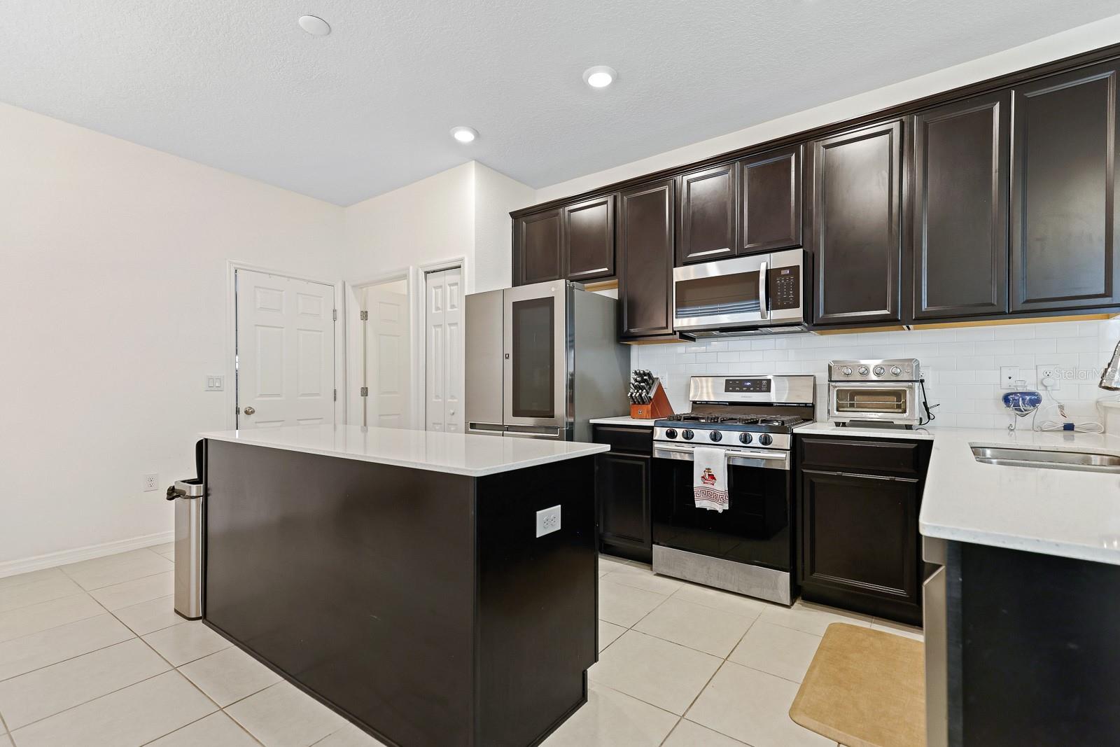 Image 7 of 28 For 5747 Spotted Harrier Way