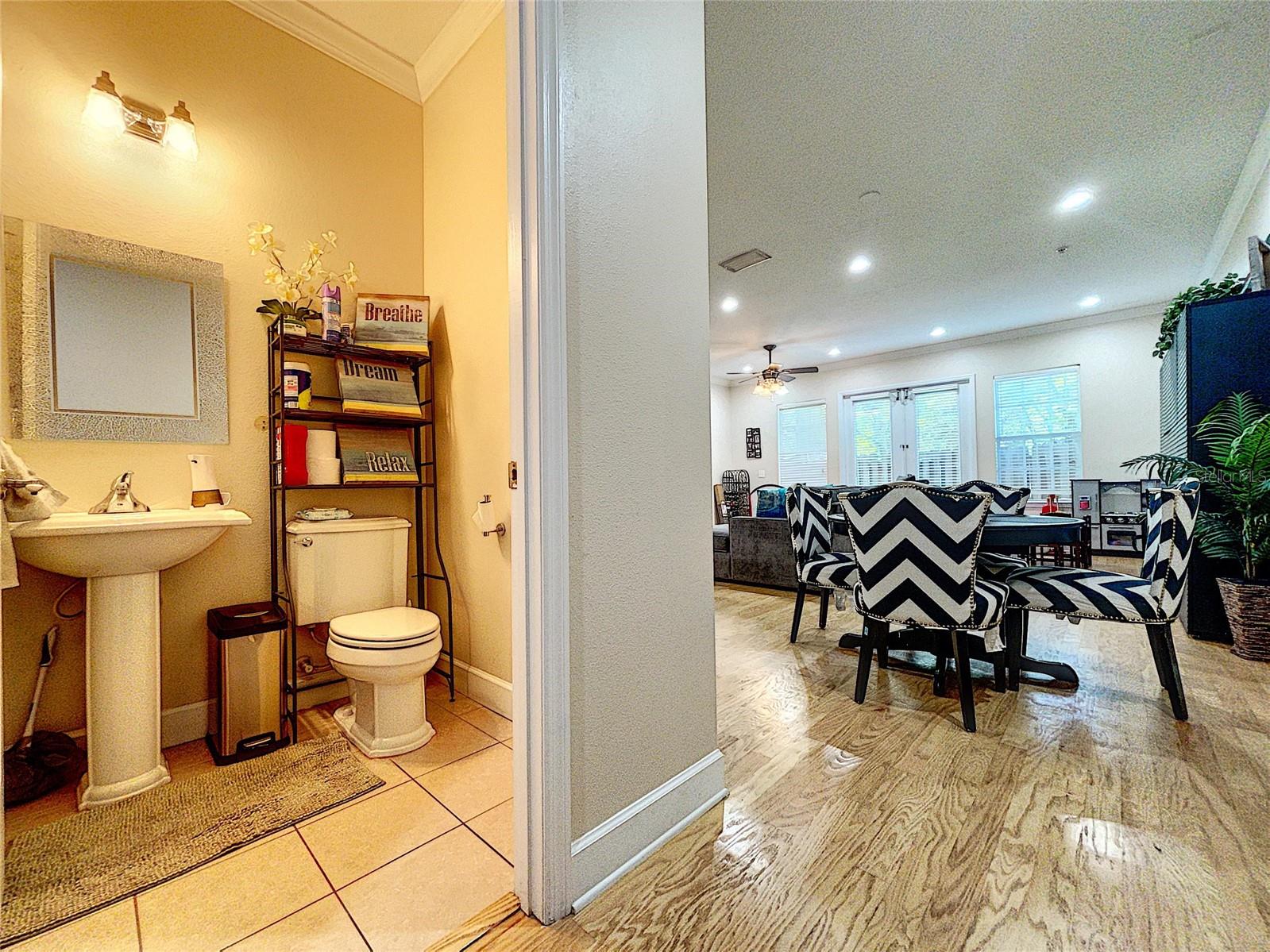 Image 11 of 53 For 3210 Horatio Street 10